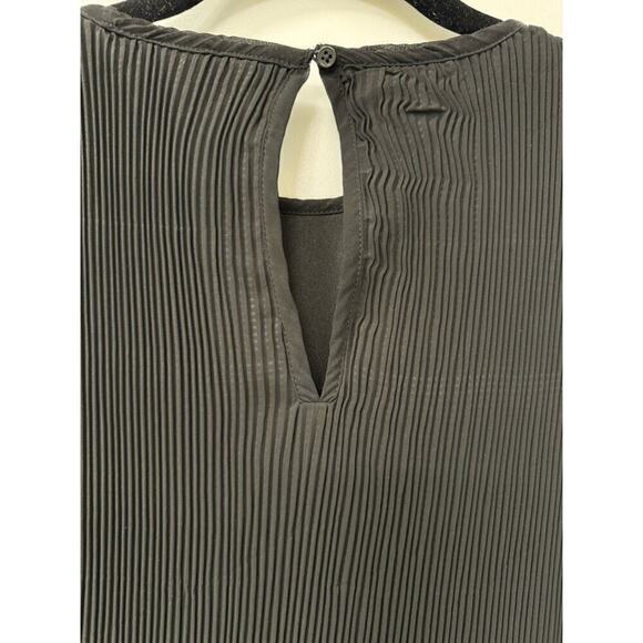 Beyond Words Medium Long Sleeves Pleated Mini Black Dress NWOT - Picture 3 of 6